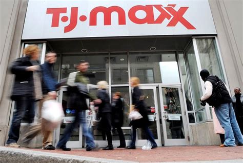 tj maxx hourly pay